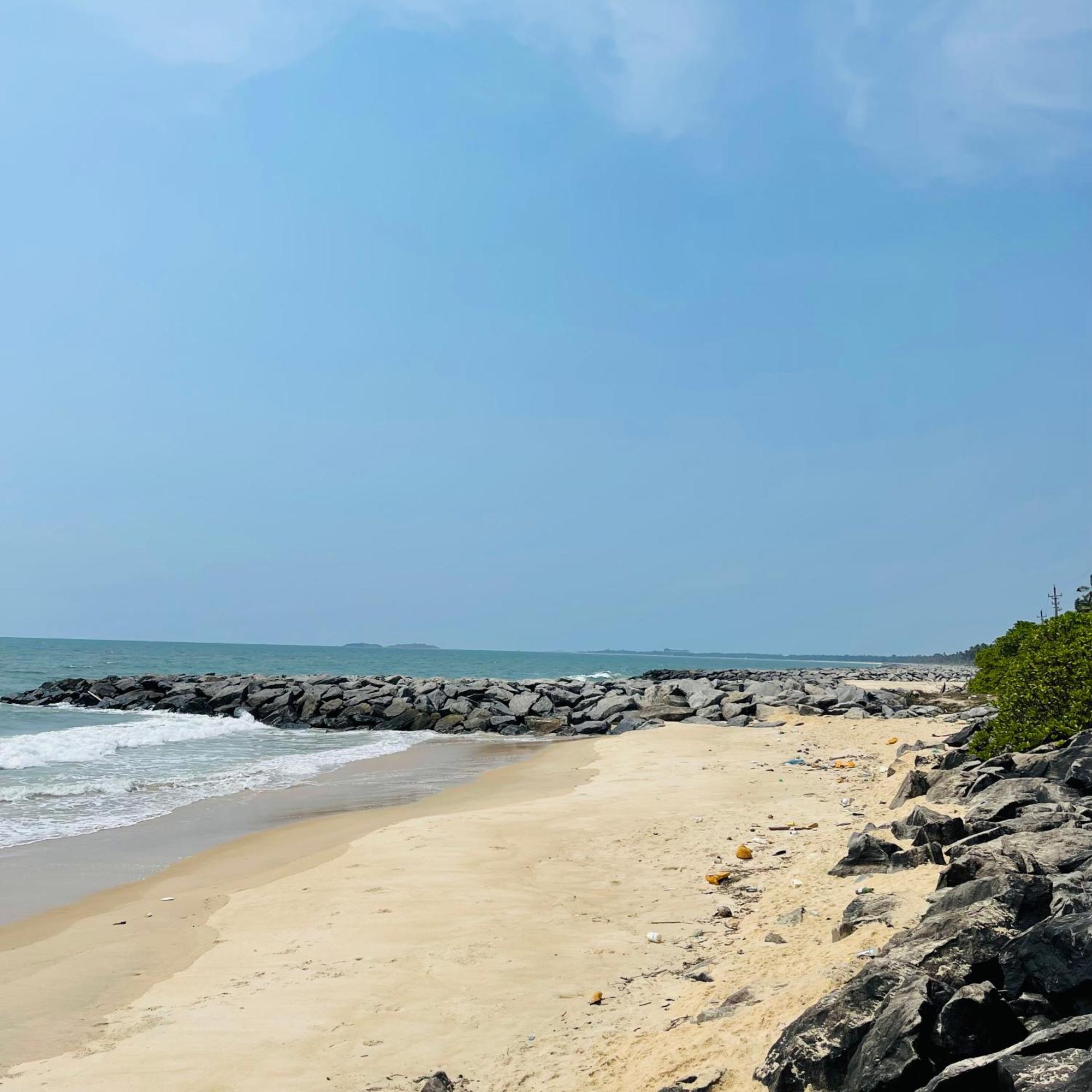Kaustubha Beach Villa Udupi Bagian luar foto
